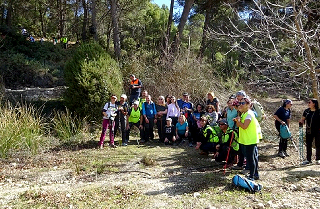 El Club Senderista de Totana volvió a subir al Morrón en el marco del “Memorial Patricia Romero”